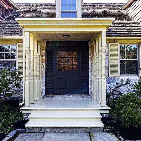 Downingtown Manor - 1900S Farmhouse With Creek Views Esterno foto