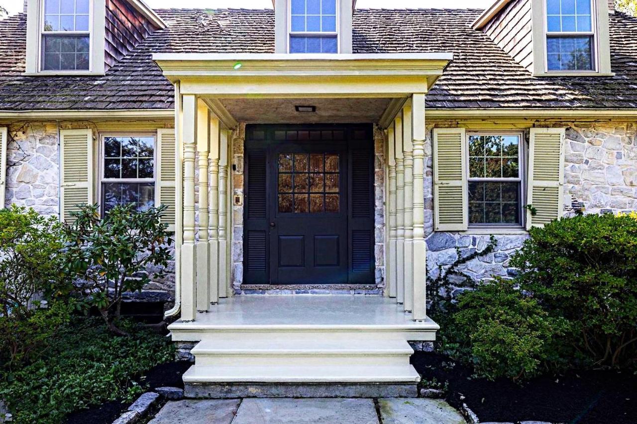 Downingtown Manor - 1900S Farmhouse With Creek Views Esterno foto